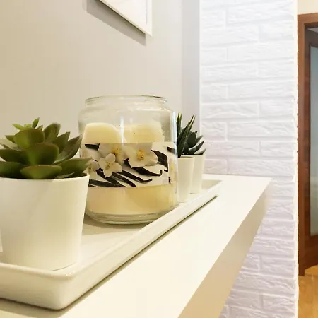 2Br Apt With Free Garage Parking, Close To The Historic Centre Bratislava Exterior photo
